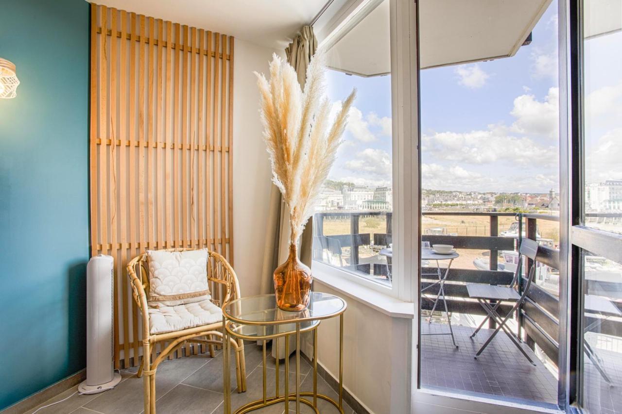 La Rev'Rie - Vue Sur Mer Avec Balcon ドーヴィル エクステリア 写真